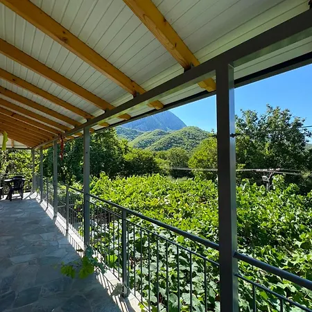 Mountain House Permet Jaktstuga Draçovë