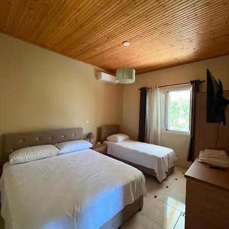 Mountain House Permet * Draçovë