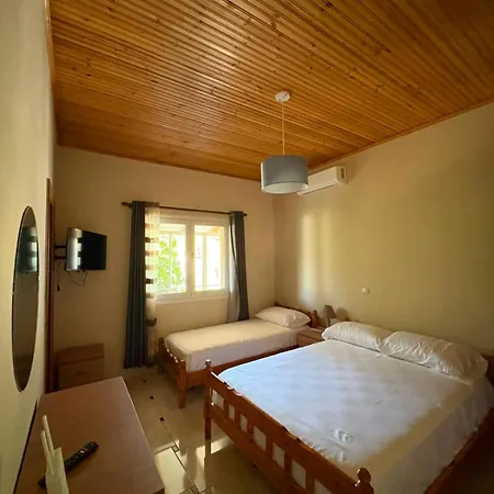 Mountain House Permet Jaktstuga *